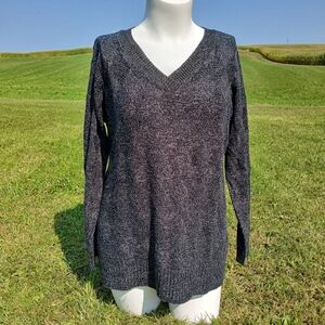 V-neck Sweater Karen Scott Size XL Diamond Pattern Charcoal Gray Black Top Shirt